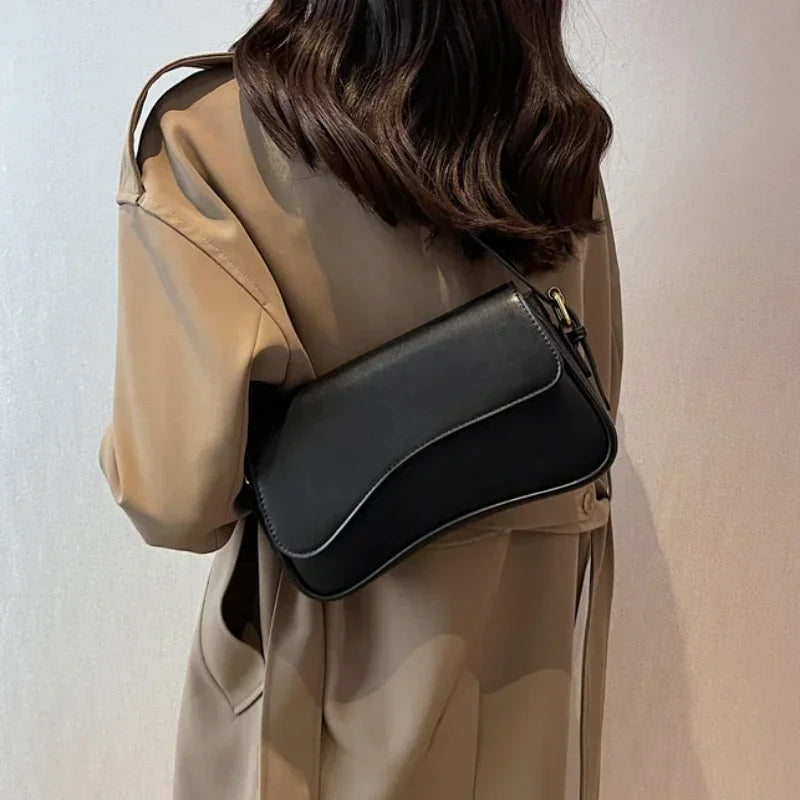 Vintage Leather Crossbody Bags Women Designer Female Small Flap Shoulder Underarm Bag Armpit