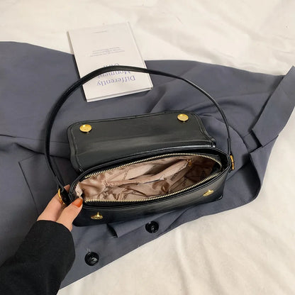 Retro Oil PU Leather Shoulder Bag for Women – Underarm Purse