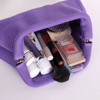 Trendy Knitted Clip Bag Versatile Large Capacity Suitable Storage Bags High-End Pattern Clutch Love
