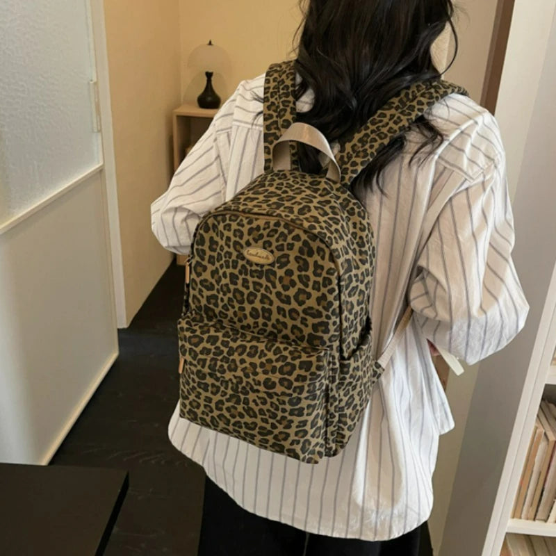 Leopard Print Backpack – Women's Trendy Casual Shoulder Bag