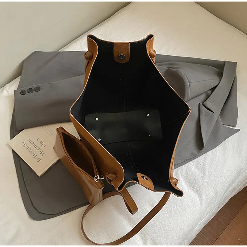 Large Capacity Women's Wing Shoulder Bag – Luxury Suede Tote