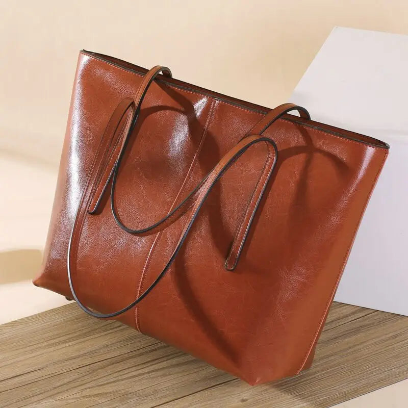 Large Capacity Vintage Leather Tote Bag for Women
