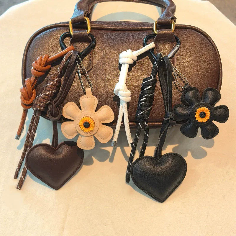 Sunflower Bag Charm – Exquisite Floral Keychain Accessory