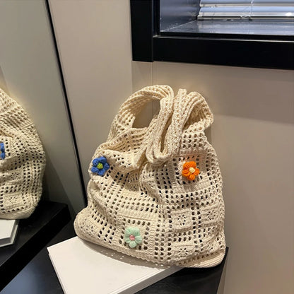 Knitted Tote Bag for Women – Flower Detail Summer Beach Bag