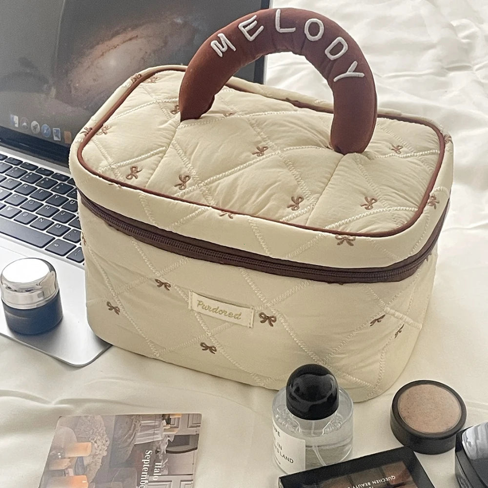 Quilted Bow Makeup Bag – Women's Large Capacity Cosmetic Pouch