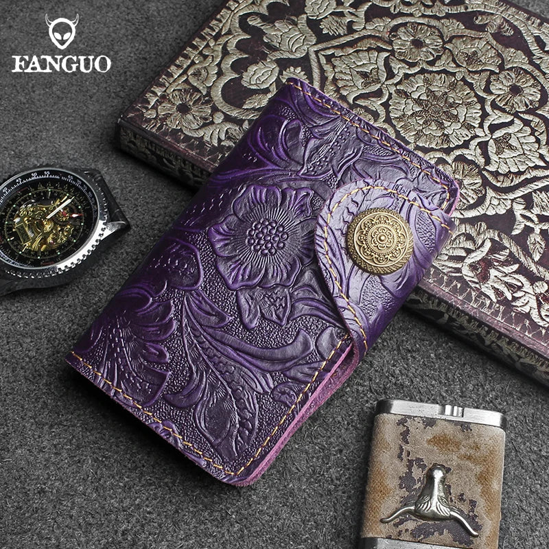 Vintage Leather Key Wallet for Men – Crocodile Pattern with Lion Clasp
