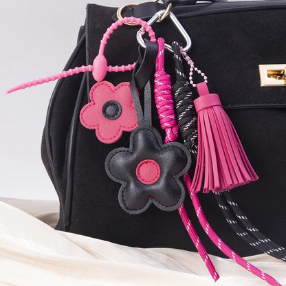 Flower Keychain PU Leather Bag Charm & Car Keyring