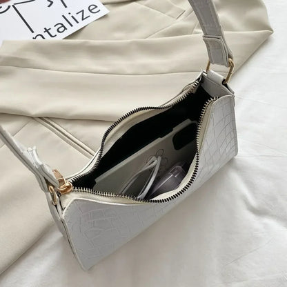 Exquisite Shopping Bag Retro Casual Women Totes Shoulder Bags Female Leather Solid Color Chain