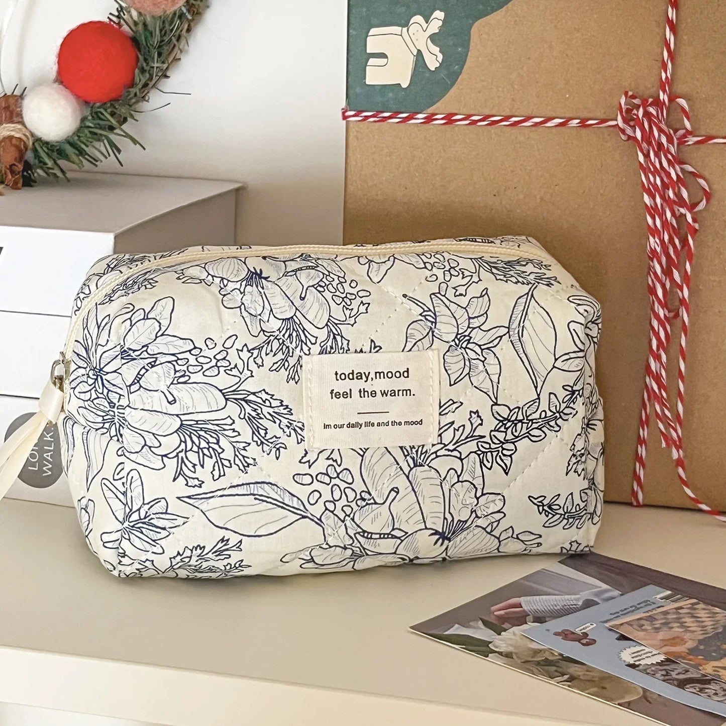 Quilted Floral Cotton Makeup Bag with Zipper