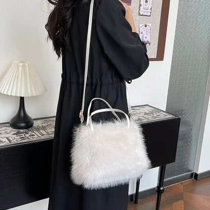Faux Fur Plush Crossbody Bag – Korean Style Pearl Chain Handbag