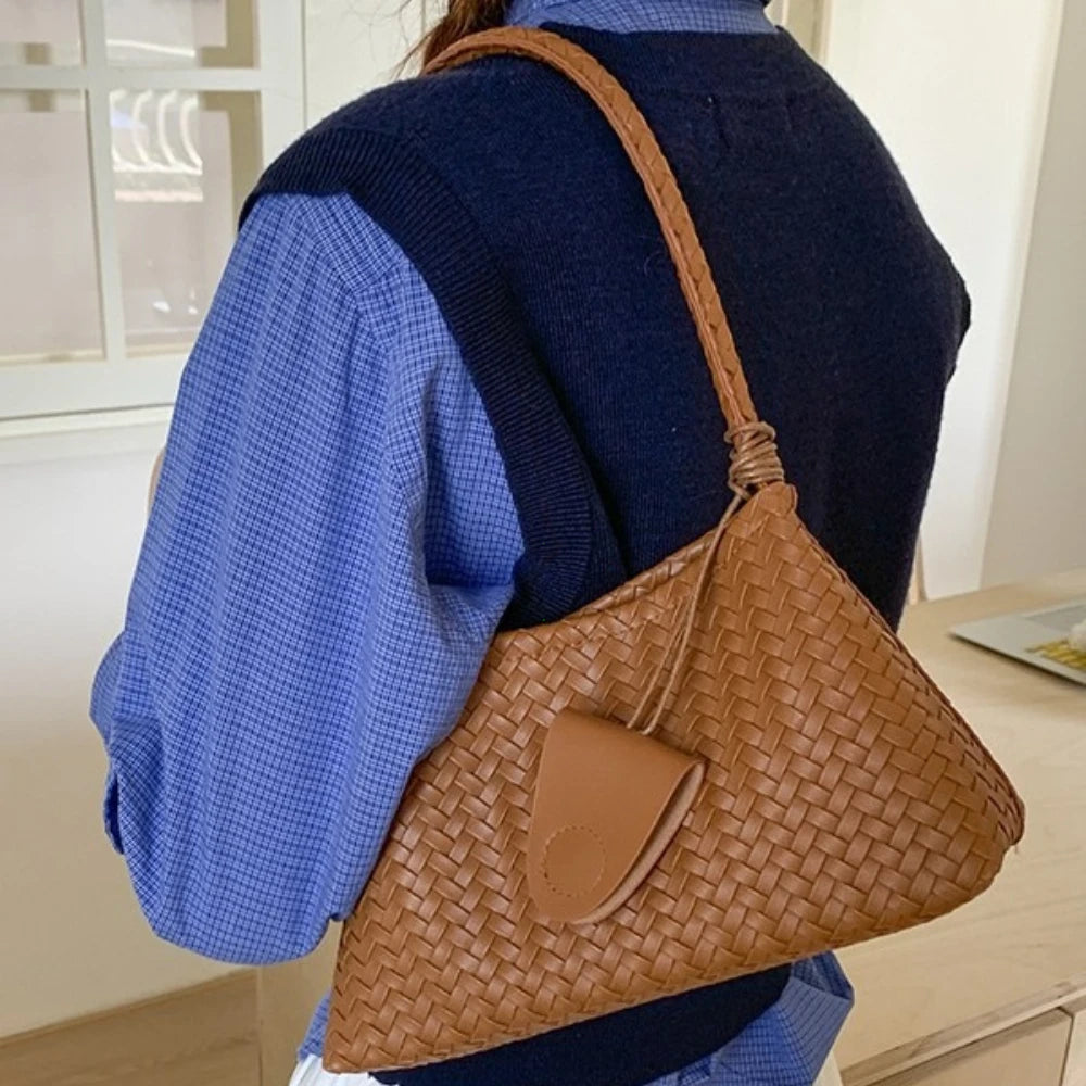 Woven Shoulder Bag for Women – Retro Underarm Handbag