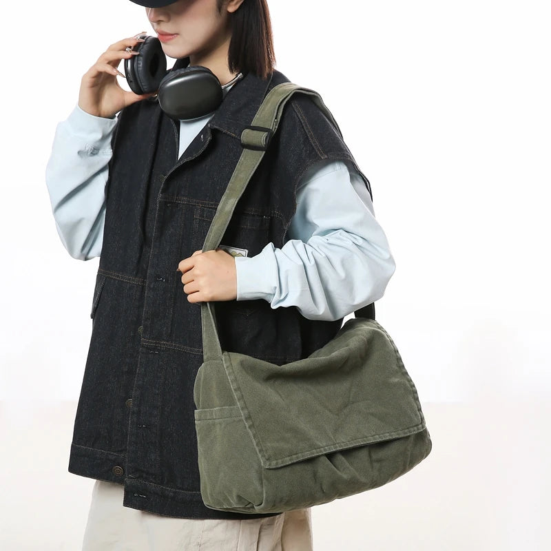 Men's Large Capacity Messenger Bag – Casual Shoulder Bag