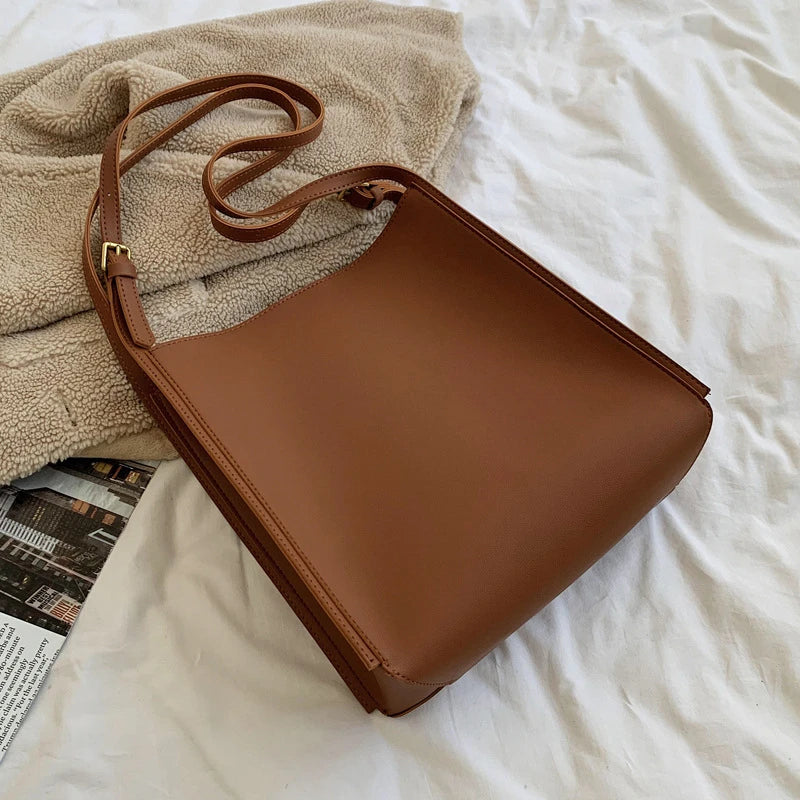 Luxury Leather Tote Bag – Large Capacity Shoulder Handbag
