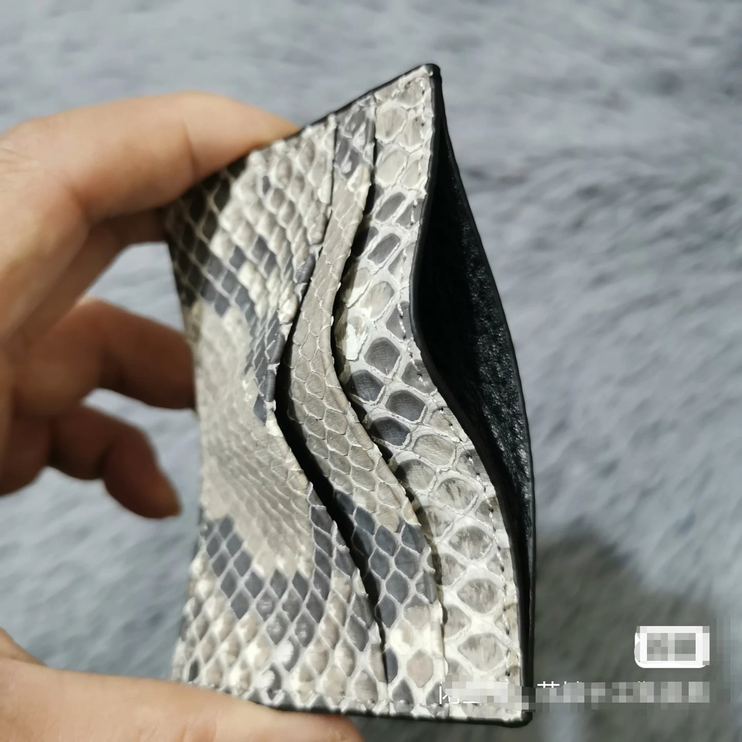 Snakeskin Leather Card Holder – Slim Multi-Slot Wallet for Men
