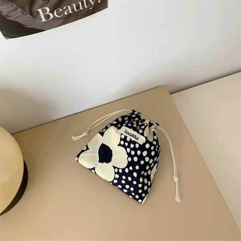 Kawaii Floral Drawstring Pouch – Cute Cosmetic & Coin Purse Bag