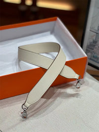 White(silver metal)