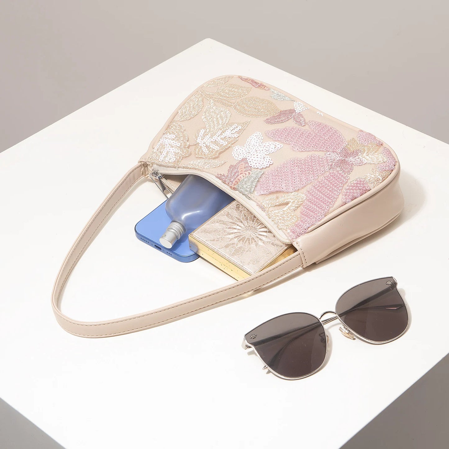 Floral Sequin Embroidery Shoulder Bag