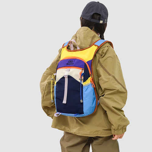 Contrasting Color Travel Backpack – Lightweight Outdoor Hiking Bag for Women