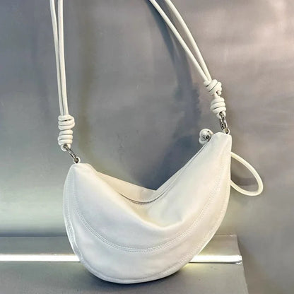 Crescent Shoulder Bag for Women – Retro Luxury Underarm Handbag