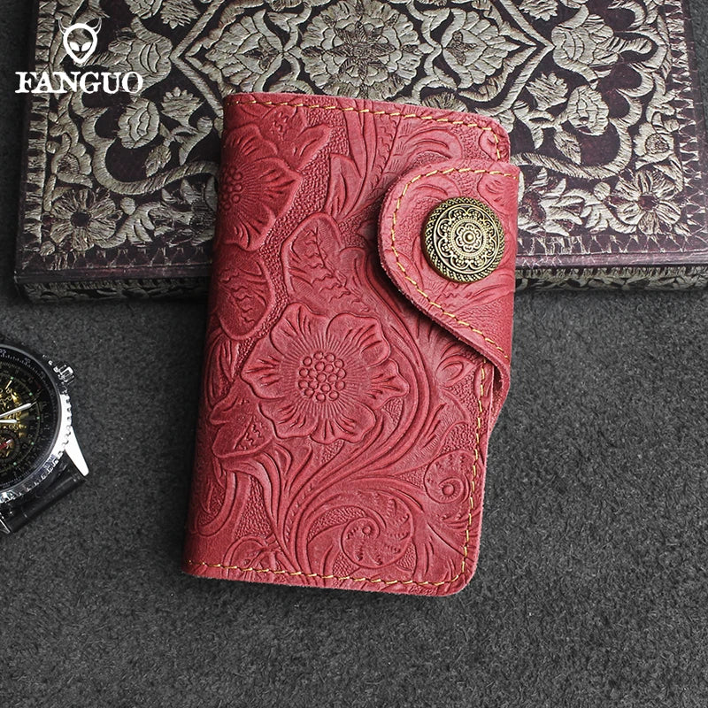 Vintage Leather Key Wallet for Men – Crocodile Pattern with Lion Clasp