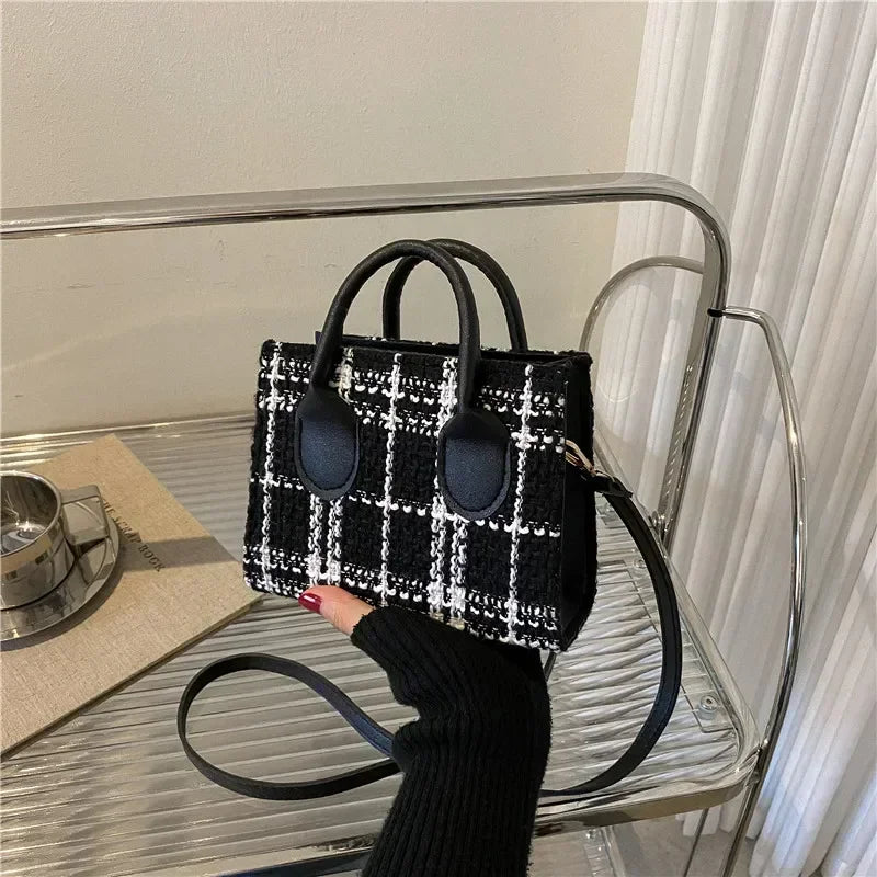 Mini Check Pattern Crossbody Bag – Lightweight Women's Shoulder Handbag