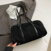 Black no pendant