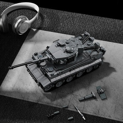 Tiger Tank MOC Building Set – 1:28 Scale WWII Military Blocks
