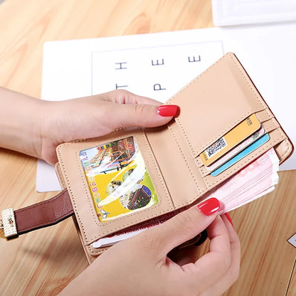 Women's Leaf Hollow-Out Leather Wallet – Compact Clutch Purse