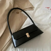 Black--9.4x3.5x4.3in