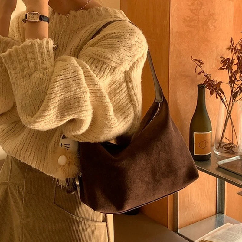 Vintage Leather Shoulder Bag – Large Capacity Underarm Purse for Women