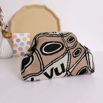 Trendy Knitted Clip Bag Versatile Large Capacity Suitable Storage Bags High-End Pattern Clutch Love