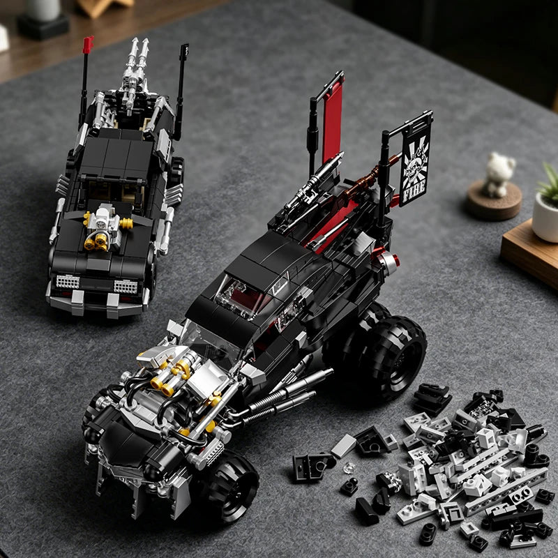 Wasteland Fury Armored Car Building Blocks Set – 1726 Pcs