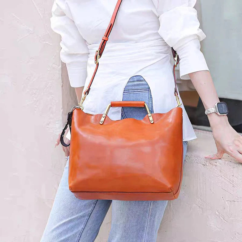Large Capacity Tote Bag – Women's Luxury 2-in-1 Shoulder Bag with Metal Handle