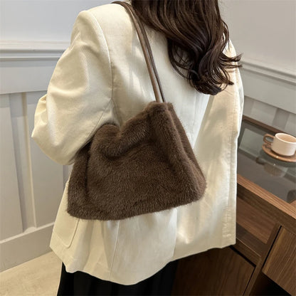 Plush Handbag for Women – Chain Crossbody Shoulder Bag
