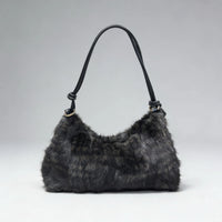 black 037