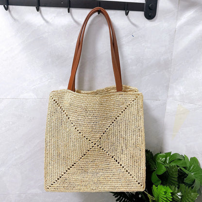 Fashionable Versatile Lafite Straw Weaving Design Tote Shoulder Casual Bag Street Trend Arrival Soft