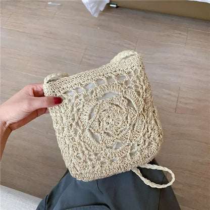 Hollow Straw Crossbody Bag – Handmade Women Beach & Travel Messenger Clutch