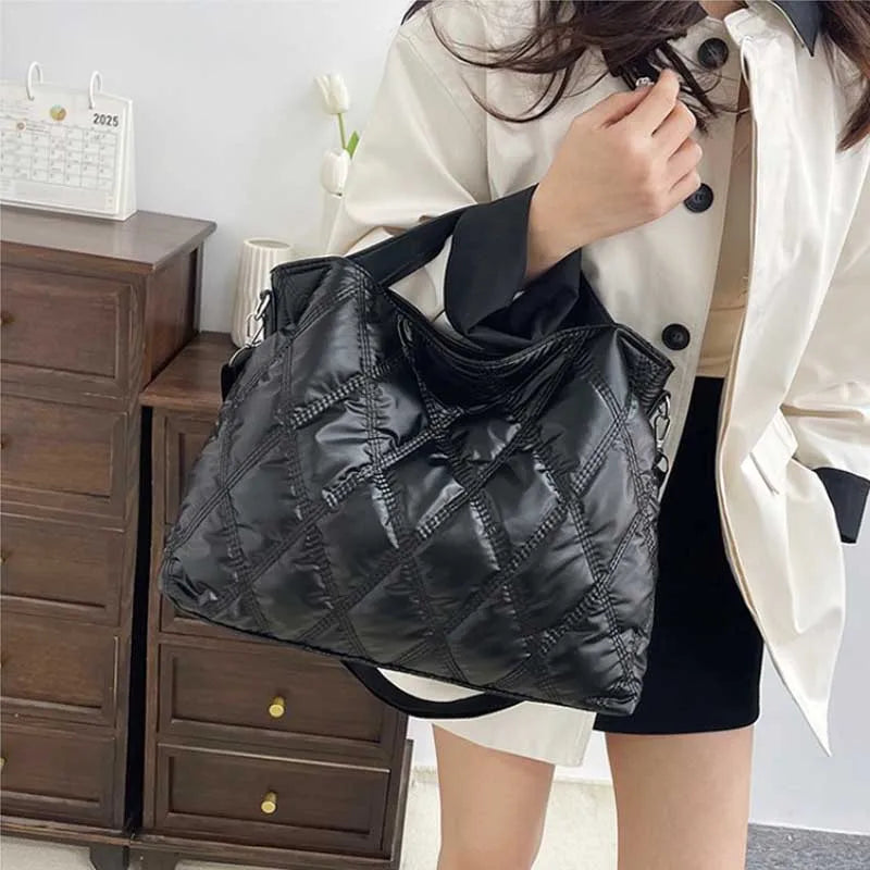 Diamond Quilted Large Capacity Crossbody Shoulder Bag