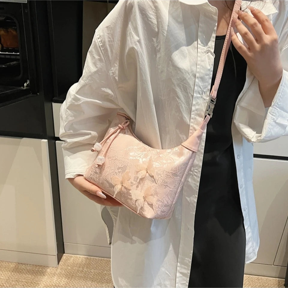 Chinese Silk Embroidery Handbag – Women's Luxury Crossbody Tote