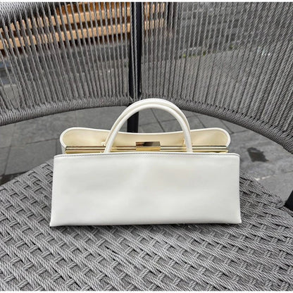 Luxury Leather Handbag with Gold Magnetic Clasp – Minimalist Tote