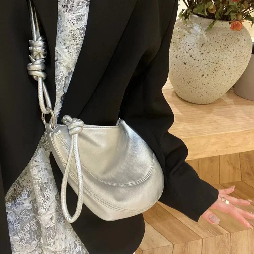 Crescent Shoulder Bag for Women – Retro Luxury Underarm Handbag
