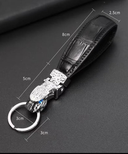 Crocodile Skin Leather Keychain – Luxury Claw Pendant Key Ring
