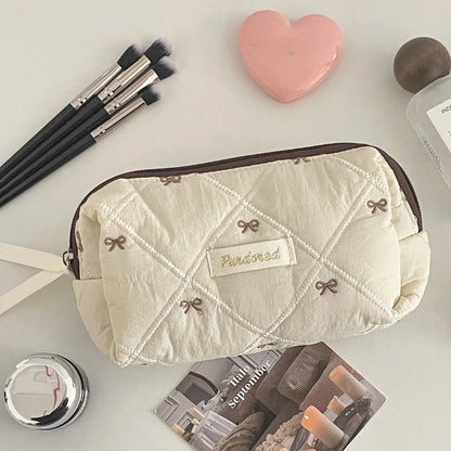 Quilted Bow Makeup Bag – Women's Large Capacity Cosmetic Pouch