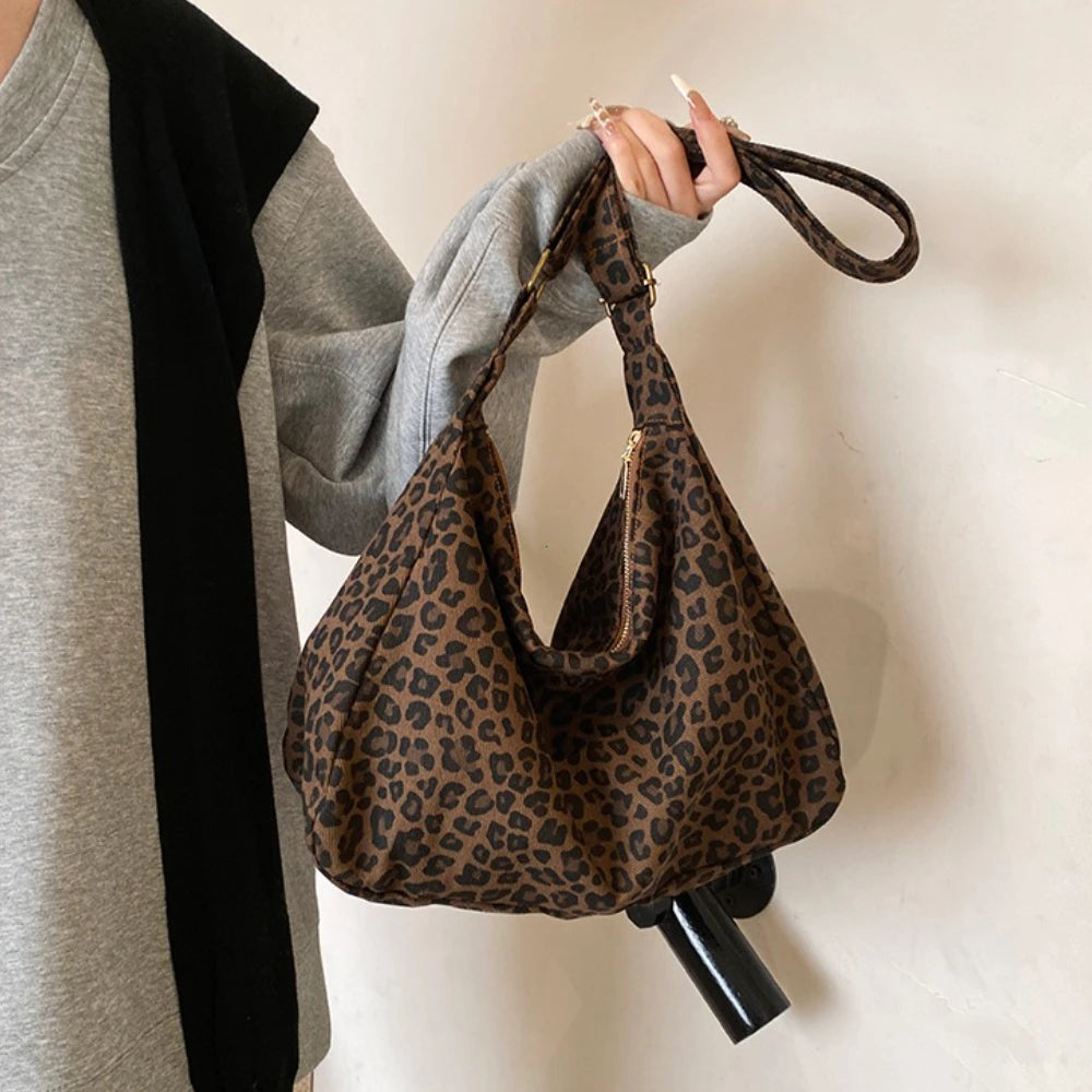 Leopard Print Shoulder Bag for Women – Lightweight High-Capacity Crossbody Tote
