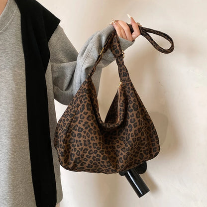 Leopard Print Shoulder Bag for Women – Lightweight High-Capacity Crossbody Tote