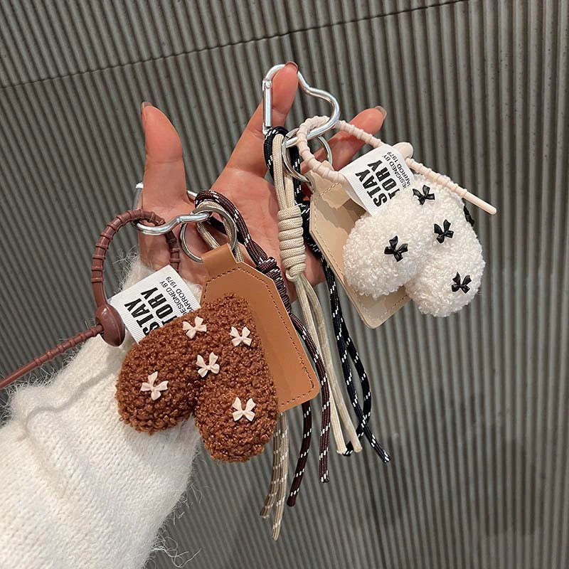 Plush Heart Keychain with Braided Rope – Cute Fluffy Pendant