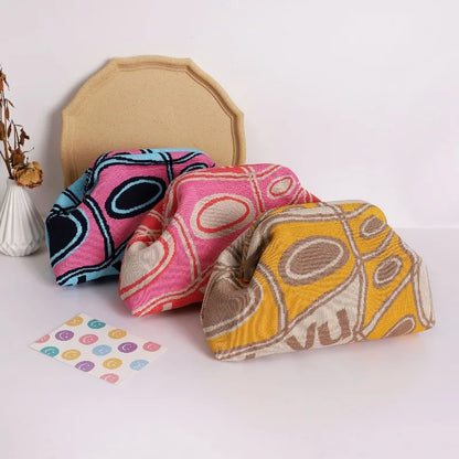 Trendy Knitted Clip Bag Versatile Large Capacity Suitable Storage Bags High-End Pattern Clutch Love