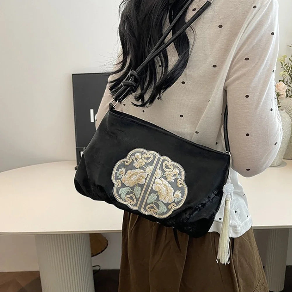 Chinese Embroidery Tote Bag – Soft Satchel with Tassel & Rope Handle