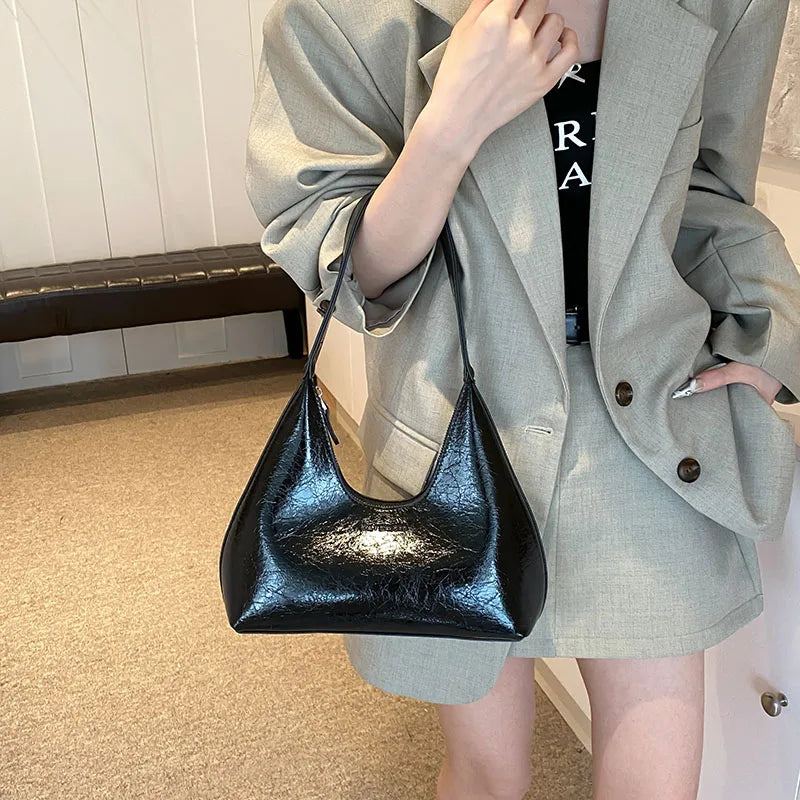 Moods French Style Single Shoulder Bags Women Dazzling Color Patent Leather Underarm Bag Luxury