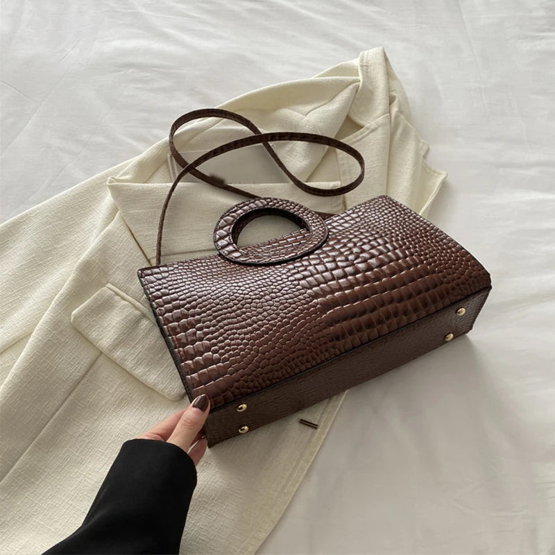 Crocodile Pattern Shoulder Bag – Large Capacity Retro Crossbody